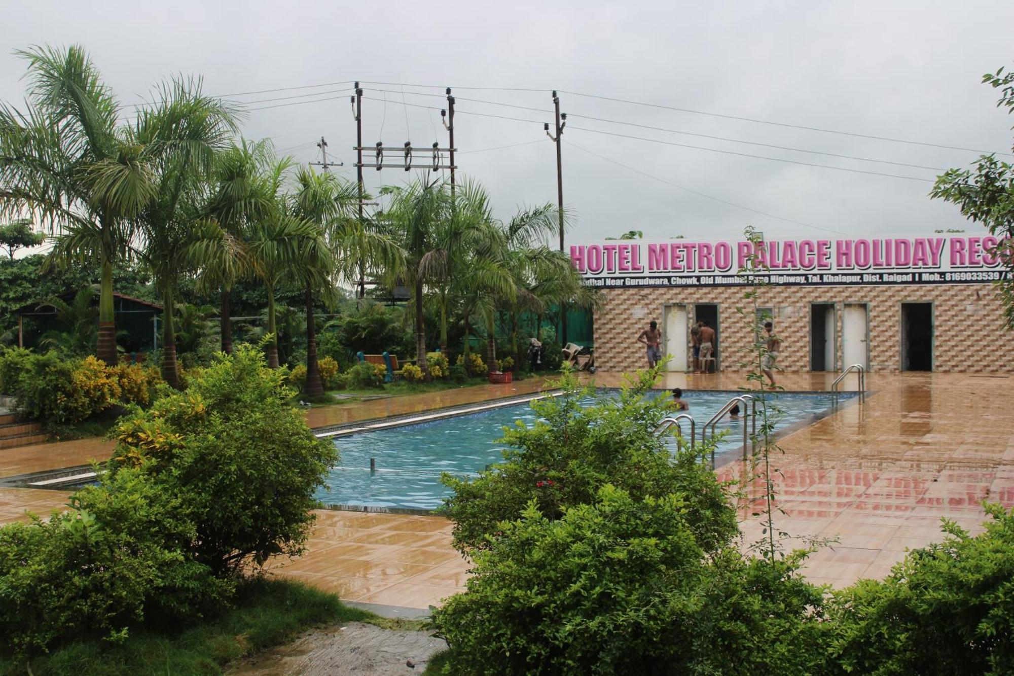 Hotel Metro Palace Resort Karjat Ngoại thất bức ảnh